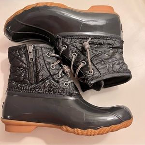 Sperry Women’s Black Top-Sider Saltwater Duck Boot in size 8